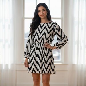My Michelle Chevron Print Long-Sleeve Black/White Mini Dress M
